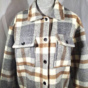 Heavyweight Flannel Plaid Shacket Size Mediu,